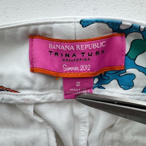Banana Republic Trina Turk Shorts Size 2 - Picture 3 of 9
